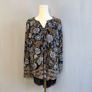 Lucky Brand Elegant Flowing Floral Blouse With Beautiful Details & Color